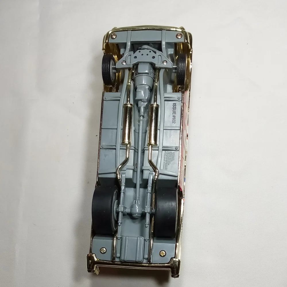 1957 Chevy Nomad John Wayne Sterling Marlin Racing Champion 1/24 Scale Issue 102 - Picture 2 of 9